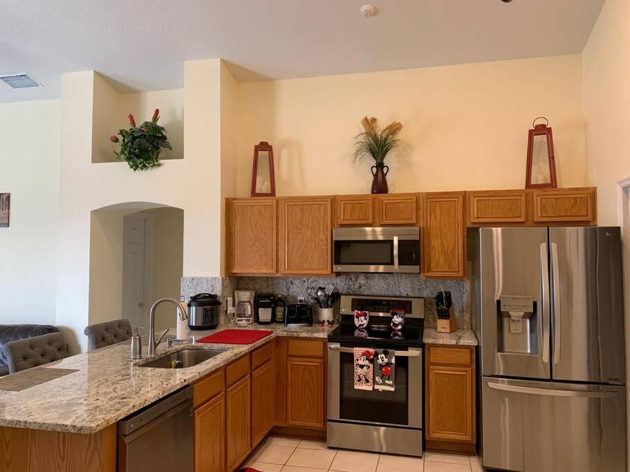 Minutes To Disney! Spacious Home W/ Private Pool, Themed Rooms! オーランド エクステリア 写真