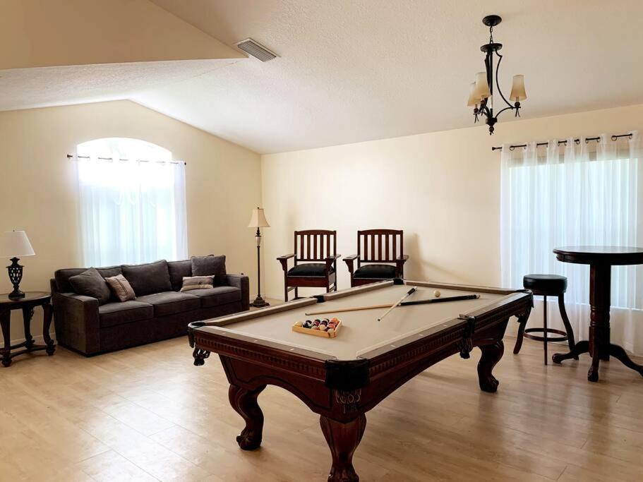 Minutes To Disney! Spacious Home W/ Private Pool, Themed Rooms! オーランド エクステリア 写真