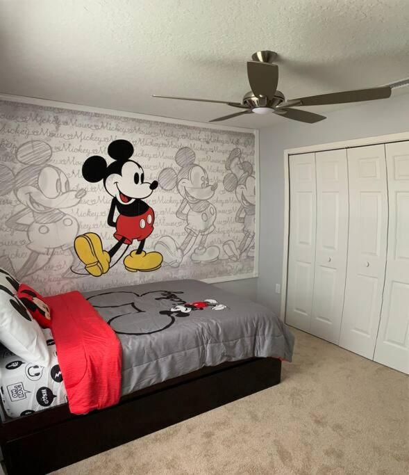 Minutes To Disney! Spacious Home W/ Private Pool, Themed Rooms! オーランド エクステリア 写真
